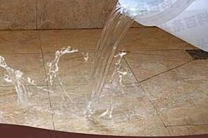 松北漏水维修 免砸砖防水材料该如何施工